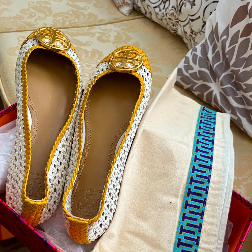 Brand New Tory Burch Chelsea Ballet
